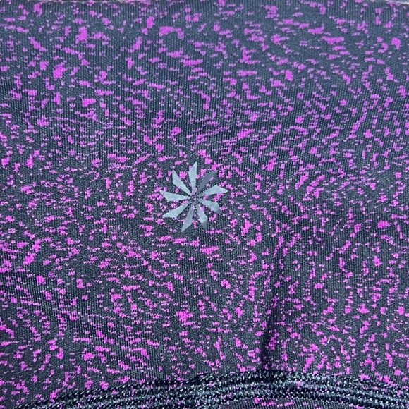 Athleta Ultimate Stash Textured 7/8 Tight, Purple Black Design, Size XL - Picture 5 of 9